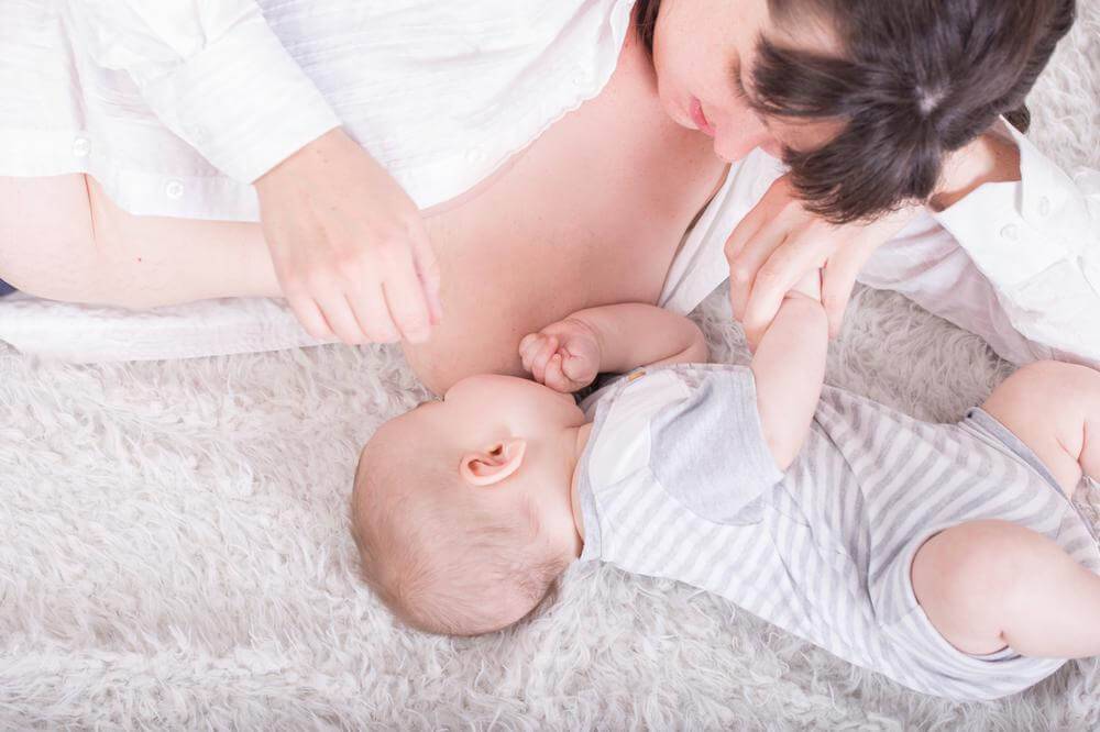 Как правильно докармливать ребенка при грудном вскармливании