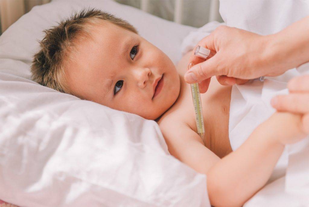 Лихорадка: оказание помощи при гипертермии у ребенка
