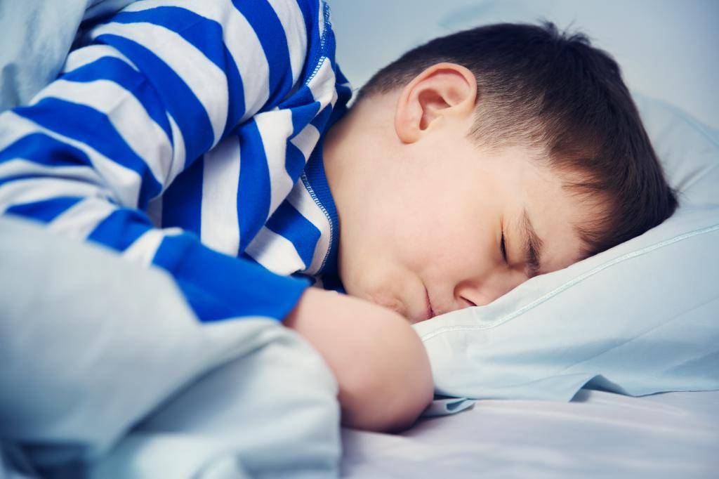 Почему ребенок плачет, когда просыпается