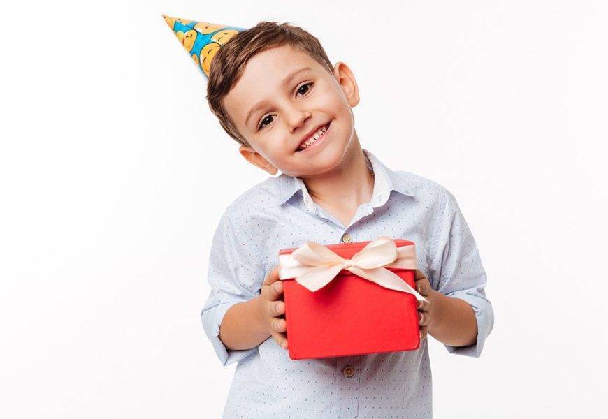 Что подарить мальчику на 6 лет - 69 фото идей и советов по выбору подарка для шестилетнего мальчика