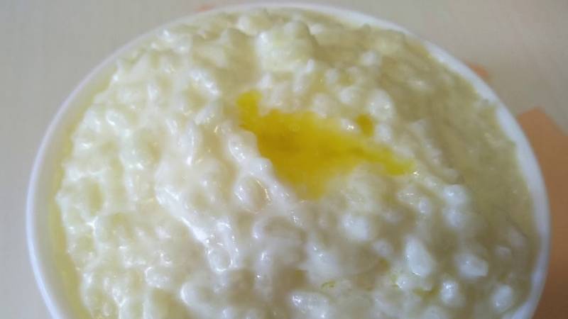 Отличный вариант для первого прикорма: рисовая каша, и как ее приготовить для грудничка