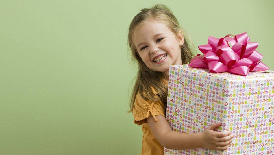 Что подарить мальчику на 5 лет?  199+ лучших идей для подарка