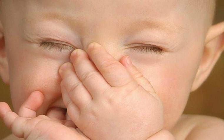 Отек слизистой носа у ребенка ‒ что делать?