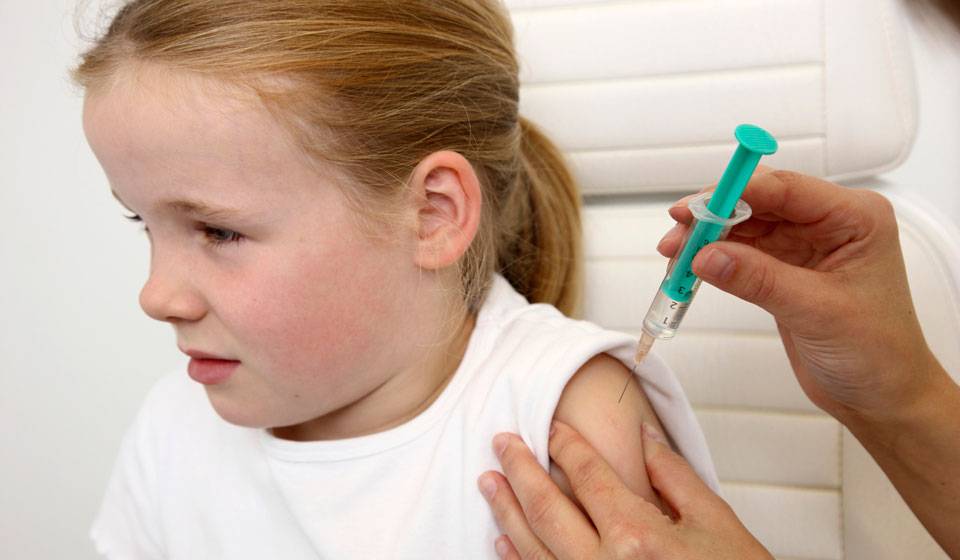 Зачем нужны прививки детям: мнение и советы от врача-педиатра