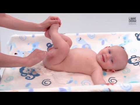 Обработка складочек новорожденному: чем смазывать и протирать кожу, каким маслом