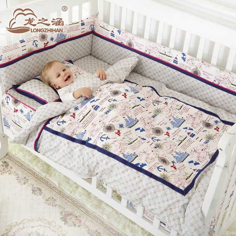 Одеяло для новорожденного (35 фото): детское лоскутное в кроватку, зимнее шерстяное и флисовое, какое лучше выбрать