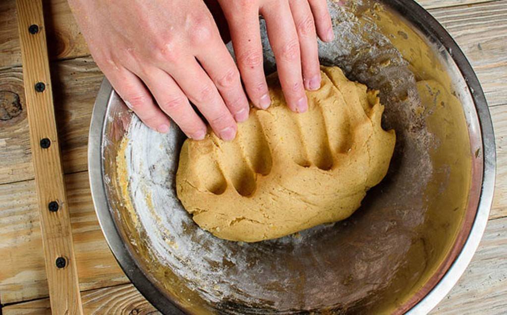 Лепешка от кашля для детей: медовая, картофельная, горчичная и другие рецепты