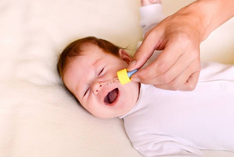 Сопли и насморк при прорезывании зубов у детей: как определить, чем лечить, сколько длится