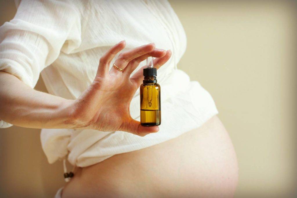 Масло от растяжек при беременности: как применять беременным эфирное масло против целлюлита? отзывы