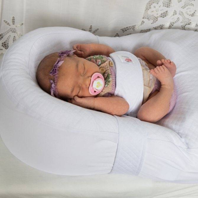 Как пользоваться пеленкой-коконом для новорожденных: с капюшоном и с замком