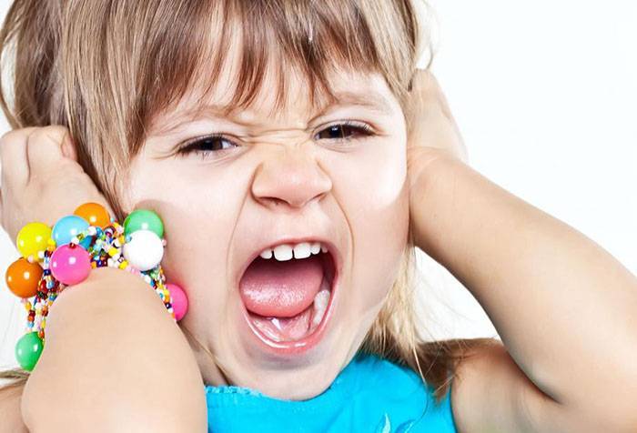 Испуг у ребенка: причины, 6 ведущих симптомов, 5 способов лечения
