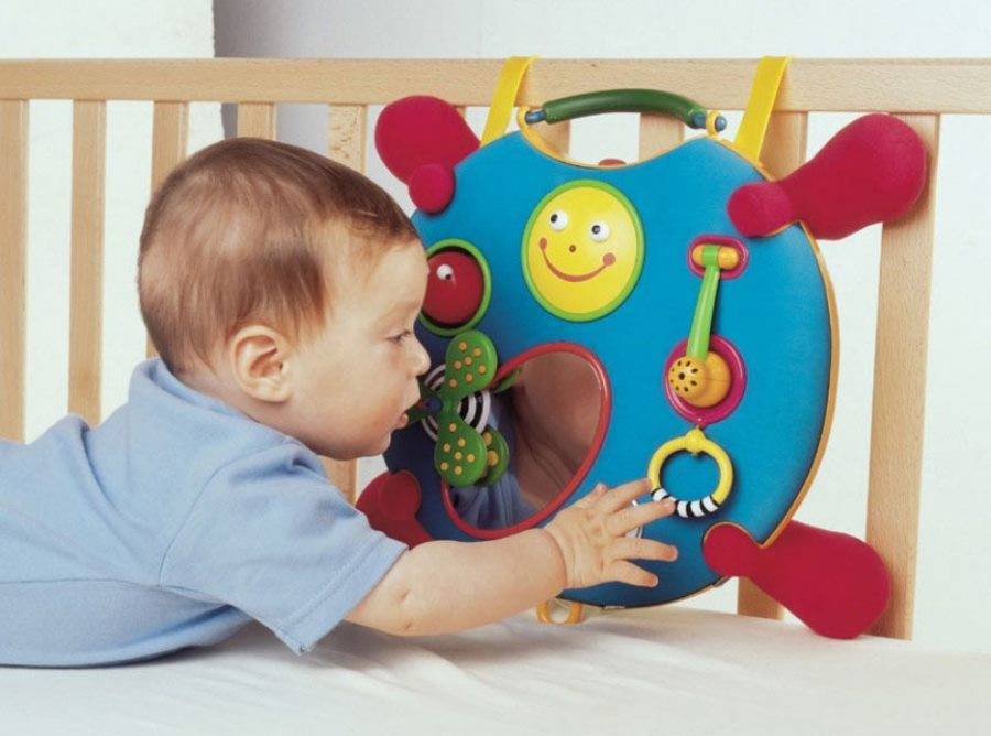 Развивающие игрушки для детей 9 месяцев - какие выбрать?