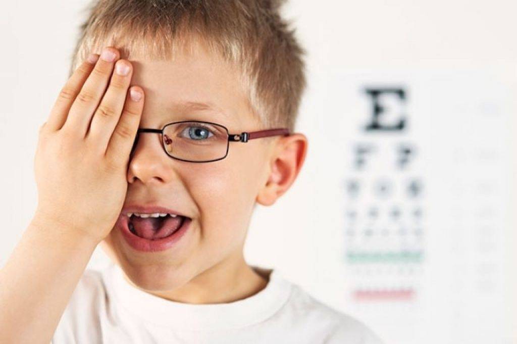 Близорукость у детей: какие витамины для глаз стоит принимать - энциклопедия ochkov.net