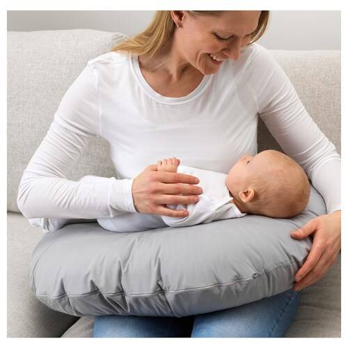 Секрет комфортного грудного вскармливания: подушка для кормления