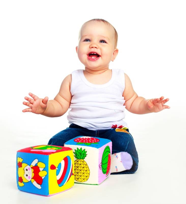 Досуг малыша – развивающие игры для детей 8 месяцев
