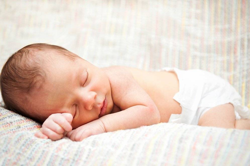 Почему годовалый ребёнок плохо спит ночью