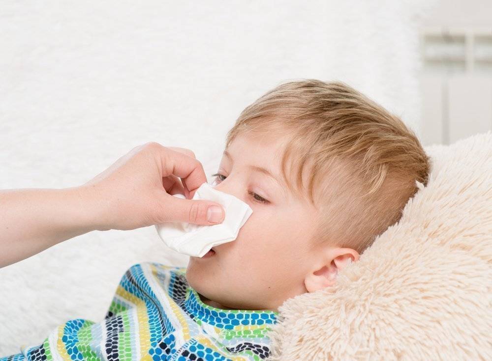 У ребенка долго не проходит насморк или кашель, что делать?