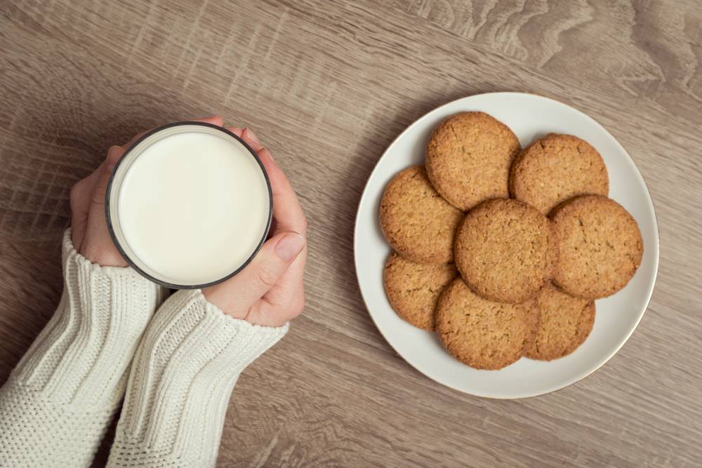Можно ли кушать печенье мария при грудном вскармливании, и когда можно начинать?