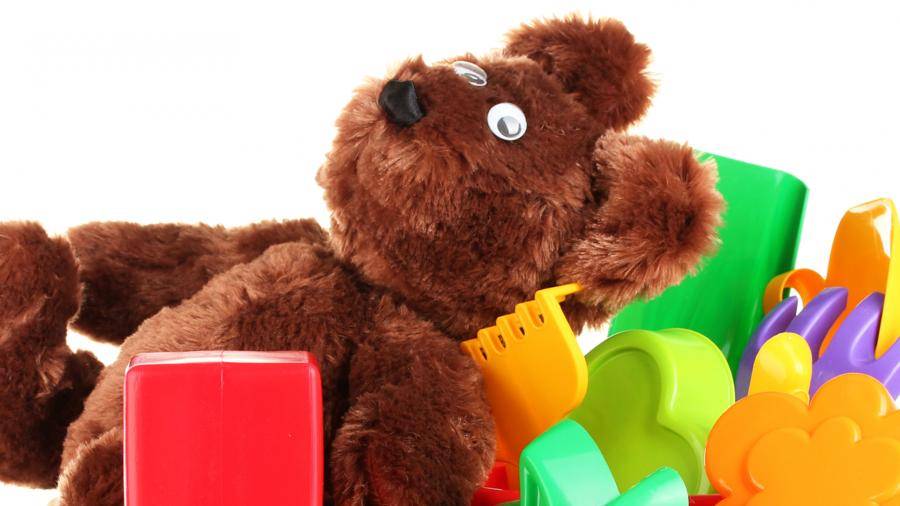 Осторожно, игрушки! или 10 самых вредных и опасных игрушек для детей разного возраста