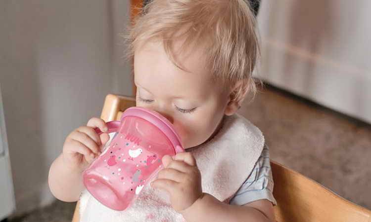 Как отучить ребенка от бутылочки: лучшие идеи и советы как правильно и быстро отучить ребенка