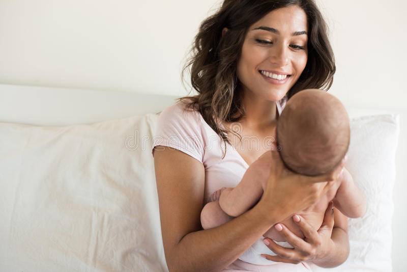 5 ошибок, которые совершают почти все мамы младенцев | kpoxa.info | яндекс дзен