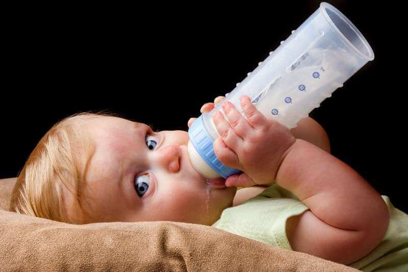 Как отучить ребенка от бутылочки:практический советы