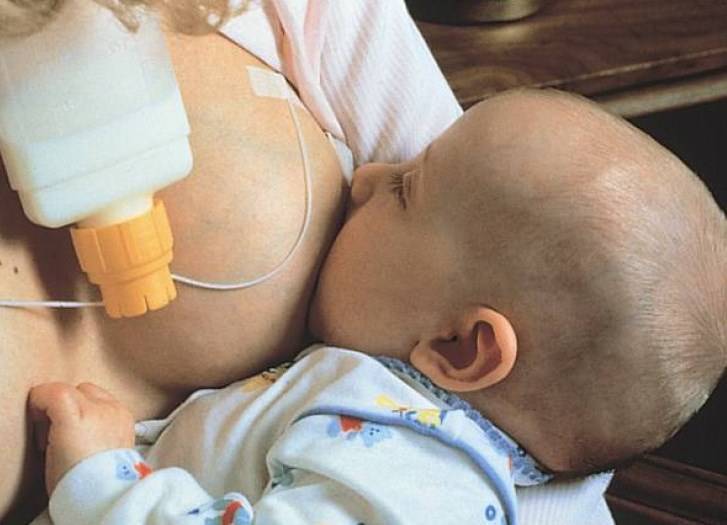 Ребенок захлебывается молоком и отказывается от груди: помощь маме и малышу. наш ребенок.