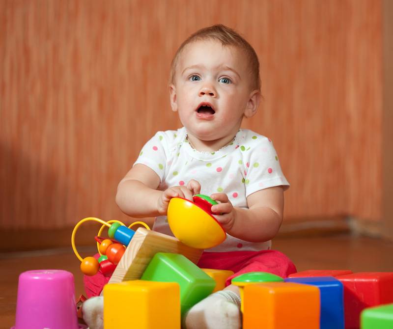 Развивающие игры и упражнения для ребенка в возрасте 1 месяц
