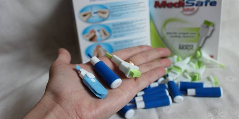 Ланцет для забора крови у детей: устройство для безболезненного взятия жидкости из пальца