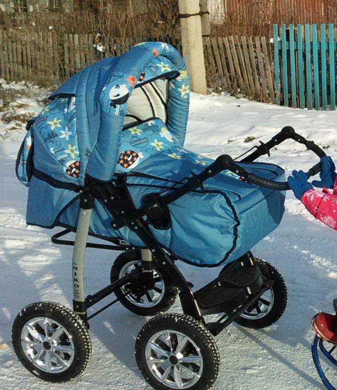 Как выбрать коляску на зиму новорожденному