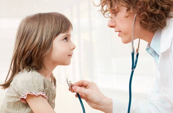 Дефицит внимания у детей: особенности патологии и лечение
