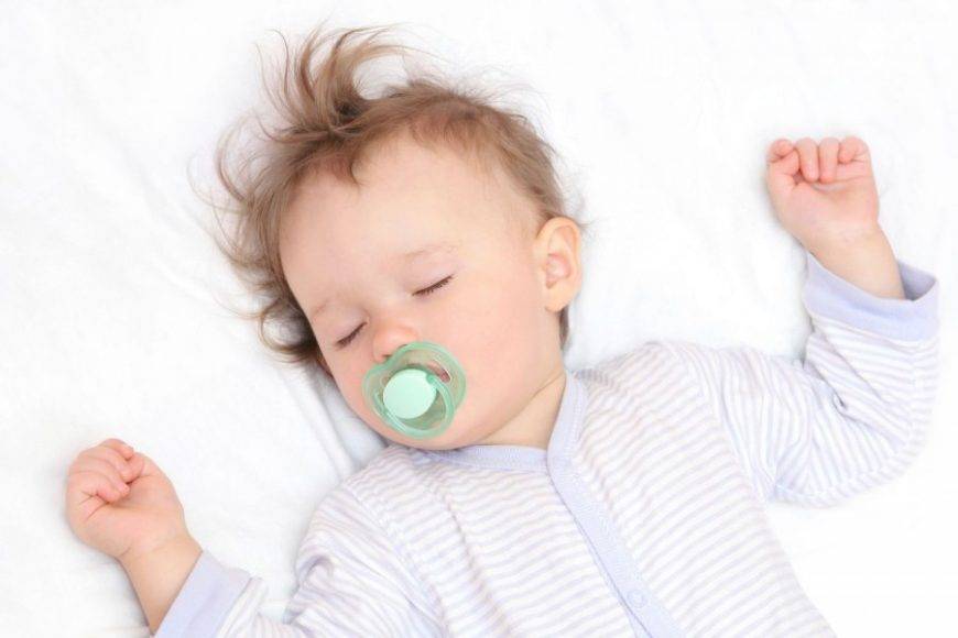 Как отучить ребенка ночевать в родительской постели