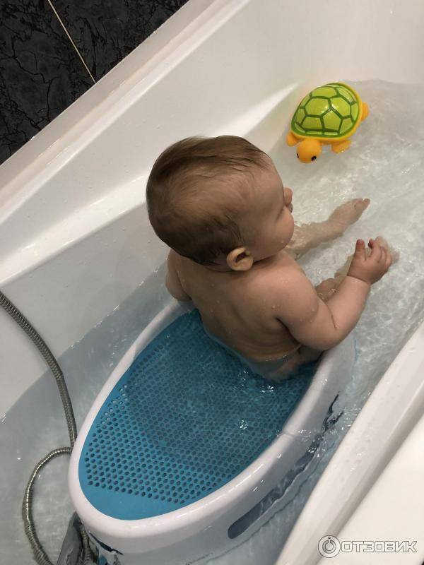 Как купать ребёнка во взрослой ванне