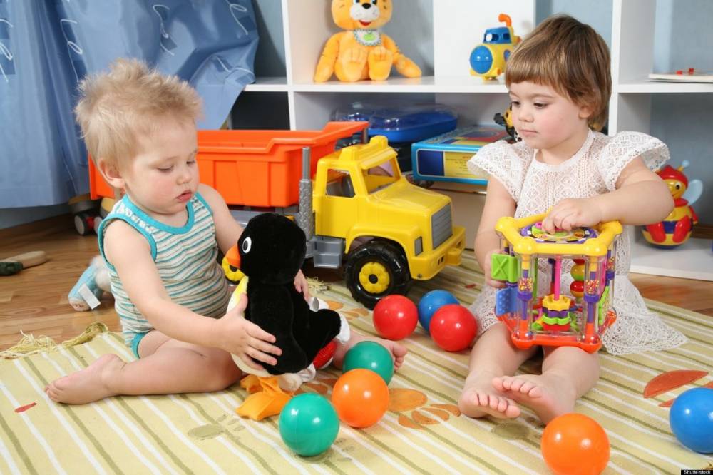 Какие игрушки нужны и интересны ребенку в 2 года