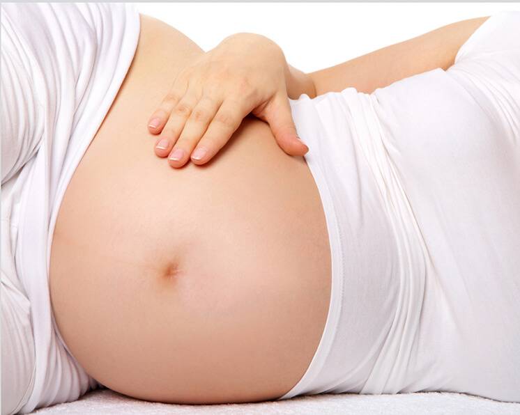 Когда малыш икает в животе какие ощущения | главный перинатальный - всё про беременность и роды