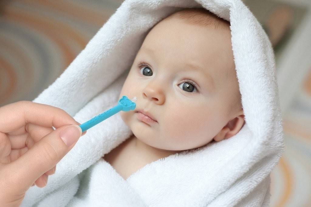 Стоматолог рассказала, когда начинать чистить зубы ребенку