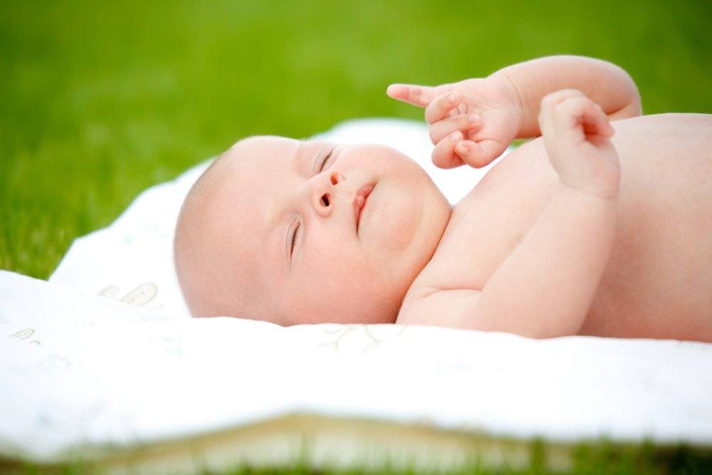 Что такое воздушные ванны для новорожденных