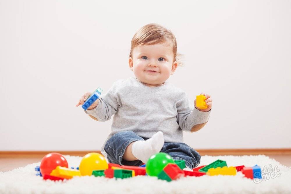 Развивающие игры и упражнения для детей в возрасте 2 месяца