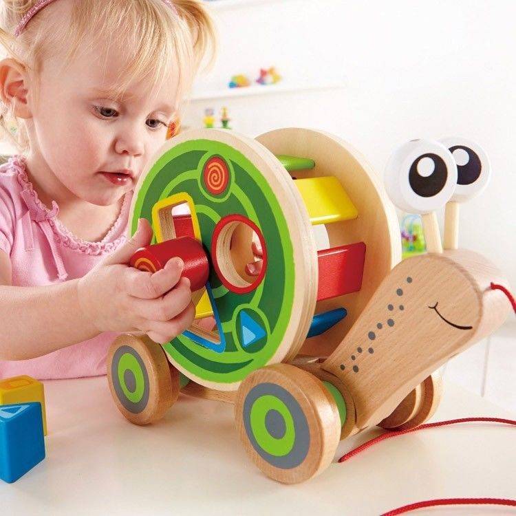 Какие игрушки подойдут детям в 5 месяцев: выбираем товары для развития