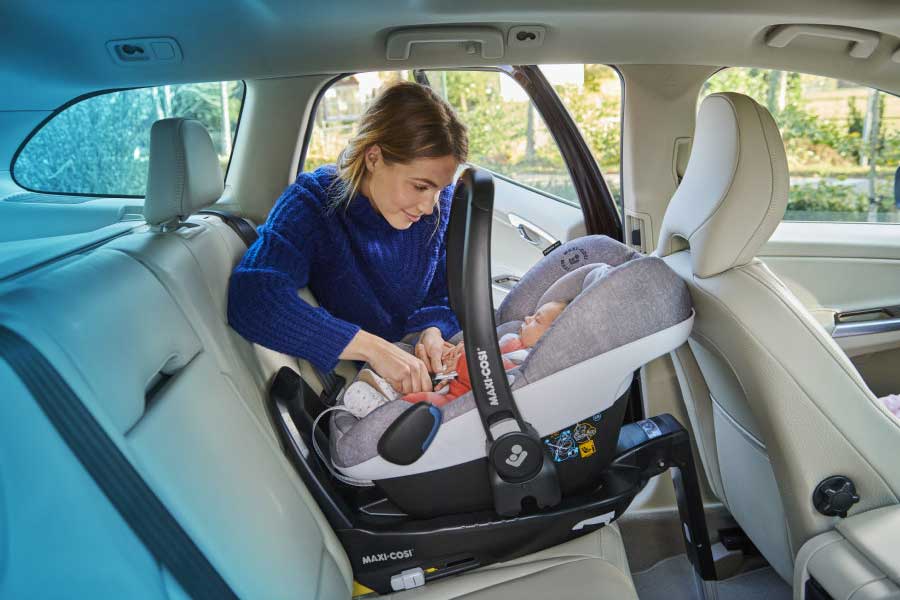 Люлька для новорожденных в машину: как пользоваться и как выбрать автокресло