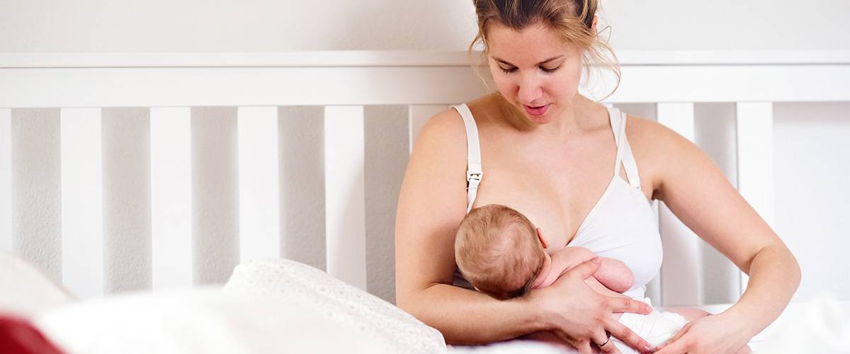 Как приучить к смеси грудного ребенка: переход с грудного вскармливания на смесь