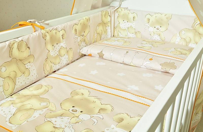 Выбор постельного белья для кроватки новорожденному: детские комплекты с бортиками